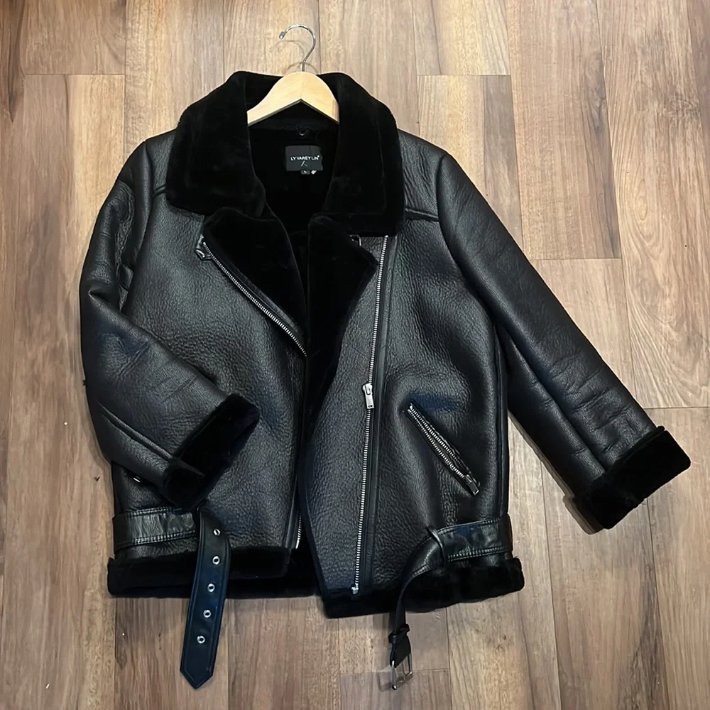 Jackets - Picture 3 of 3